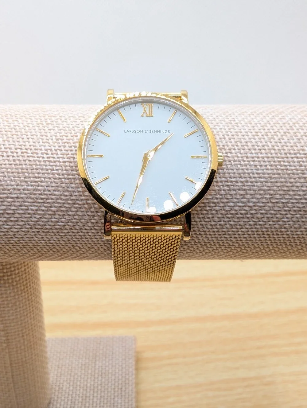 Larsson & Jennings gorgeous gold